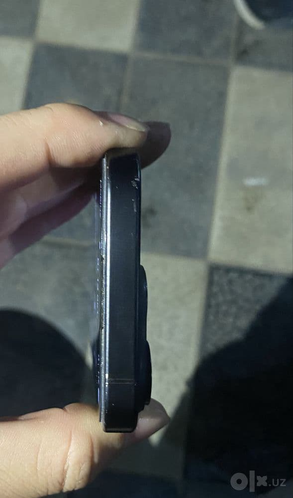 Iphone 15 pro 128 — 5