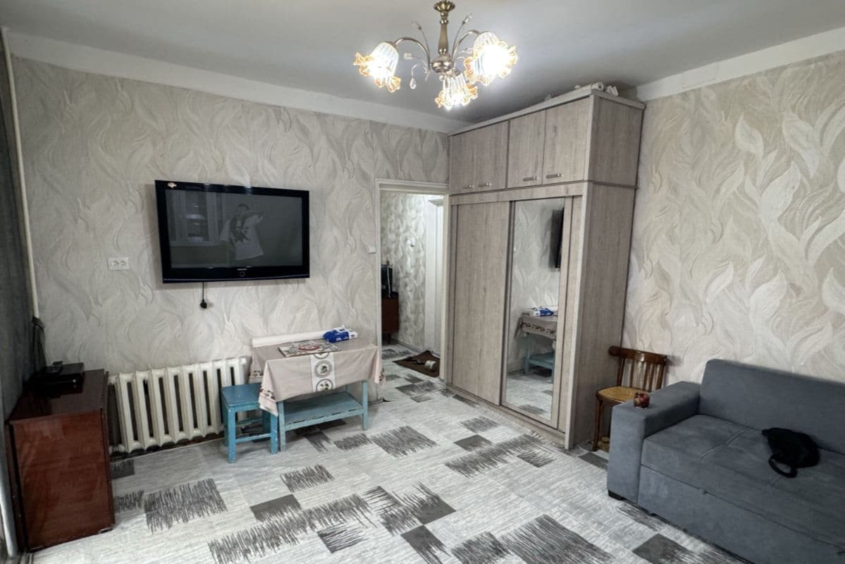2-Комн. 3-Этаж. Разделка. 60м². — 2