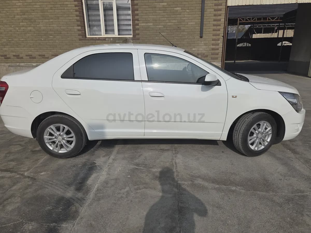 Chevrolet Cobalt, 4 позиция 2022 — 4