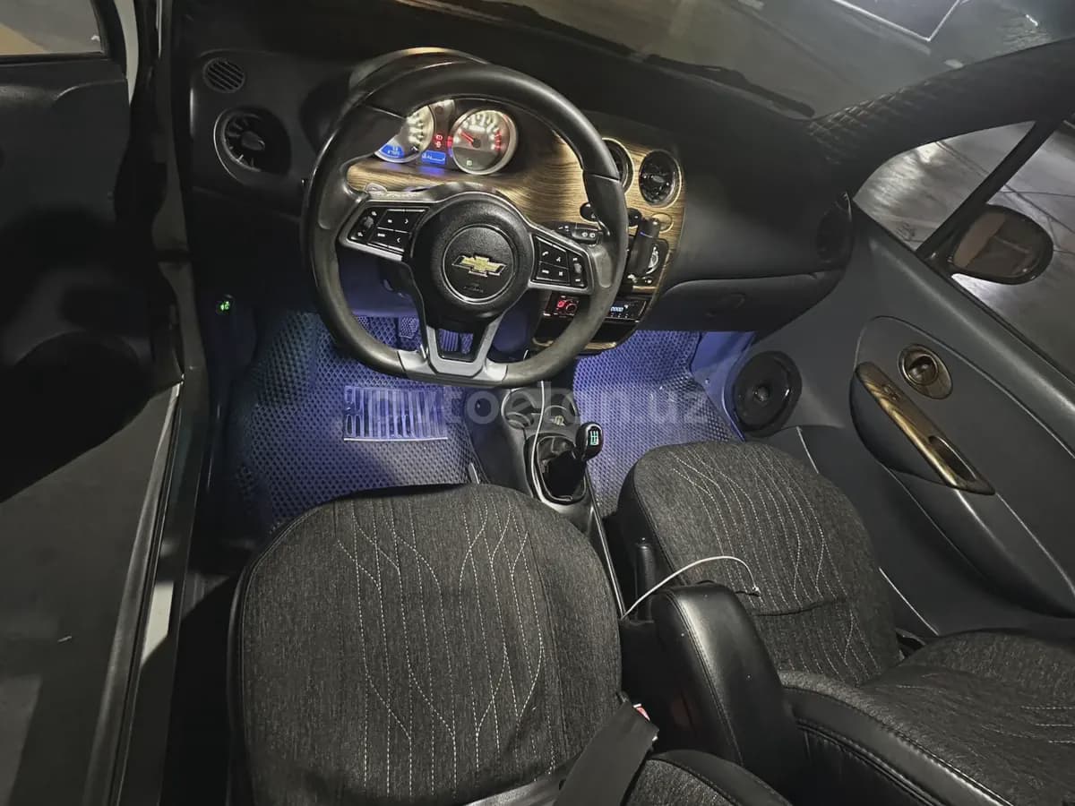 Chevrolet Matiz, 4 позиция 2010 — 4