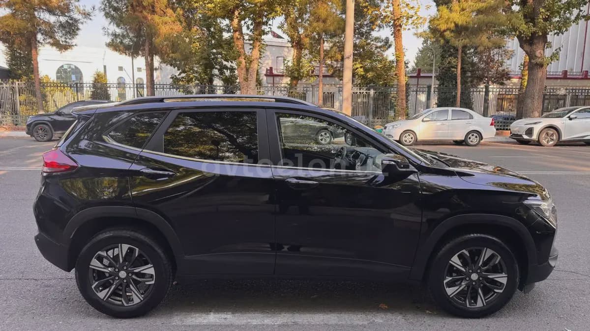 Chevrolet Tracker 2 2023 — 5