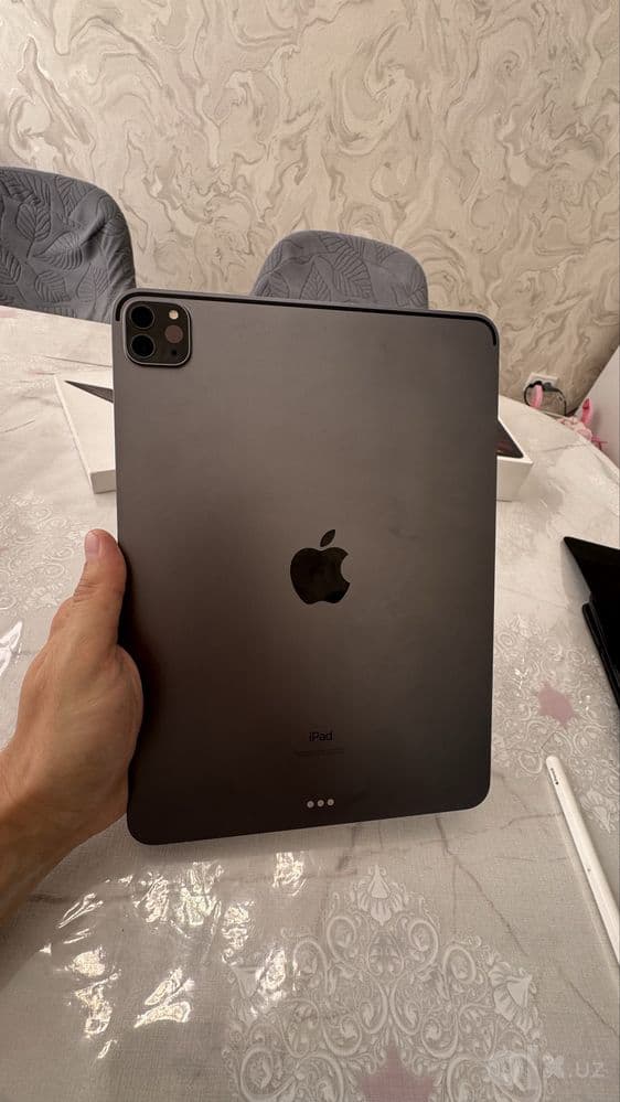 Продам Ipad 11 pro M1 256 GB Wifi фулл комплект — 4