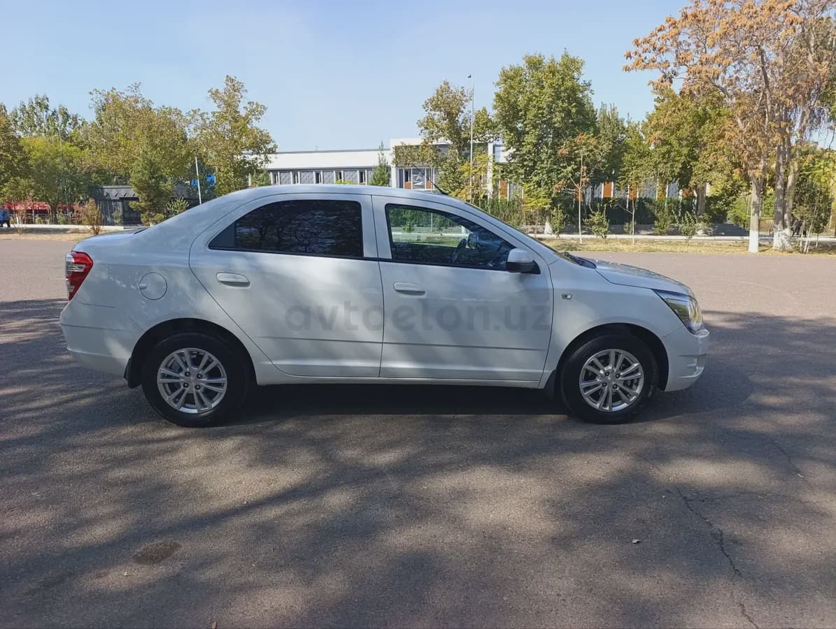 Chevrolet Cobalt, 4 позиция 2025 — 5