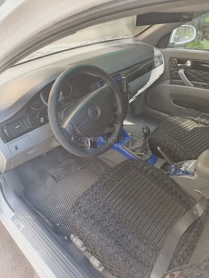 Chevrolet Lacetti, 2 позиция 2011 — 5