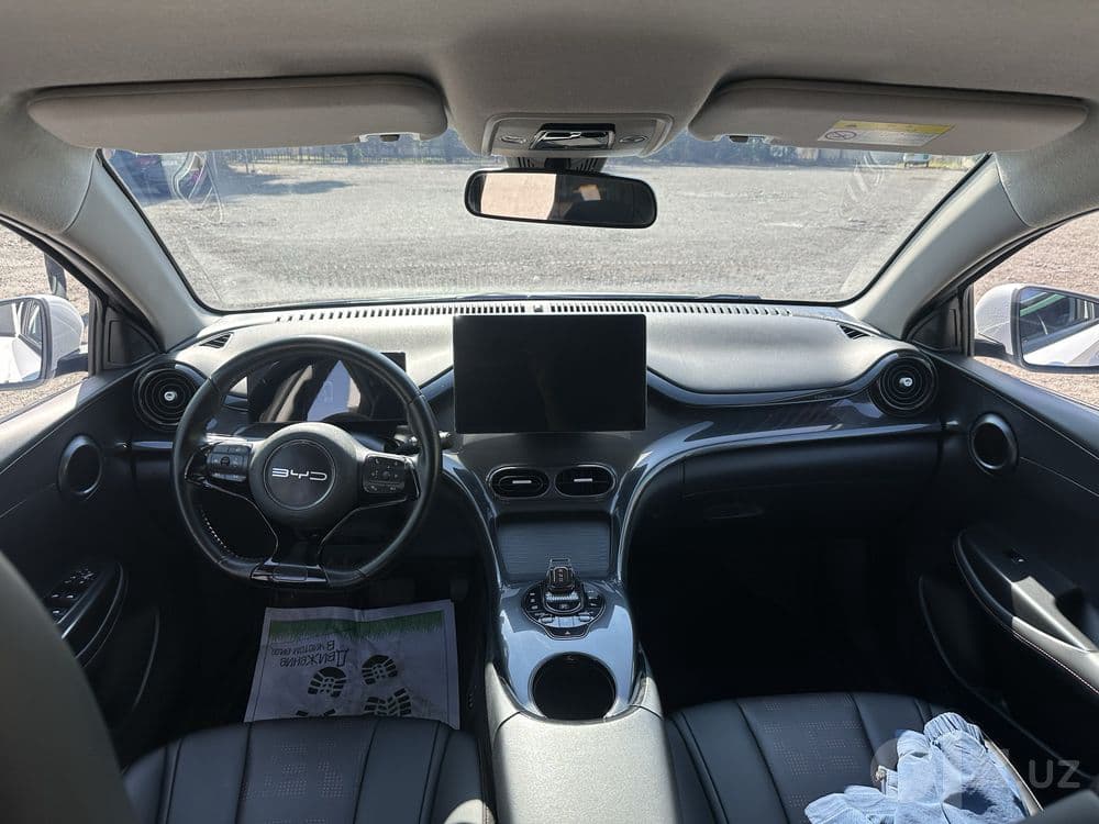 BYD. E 2. Elektr — 4