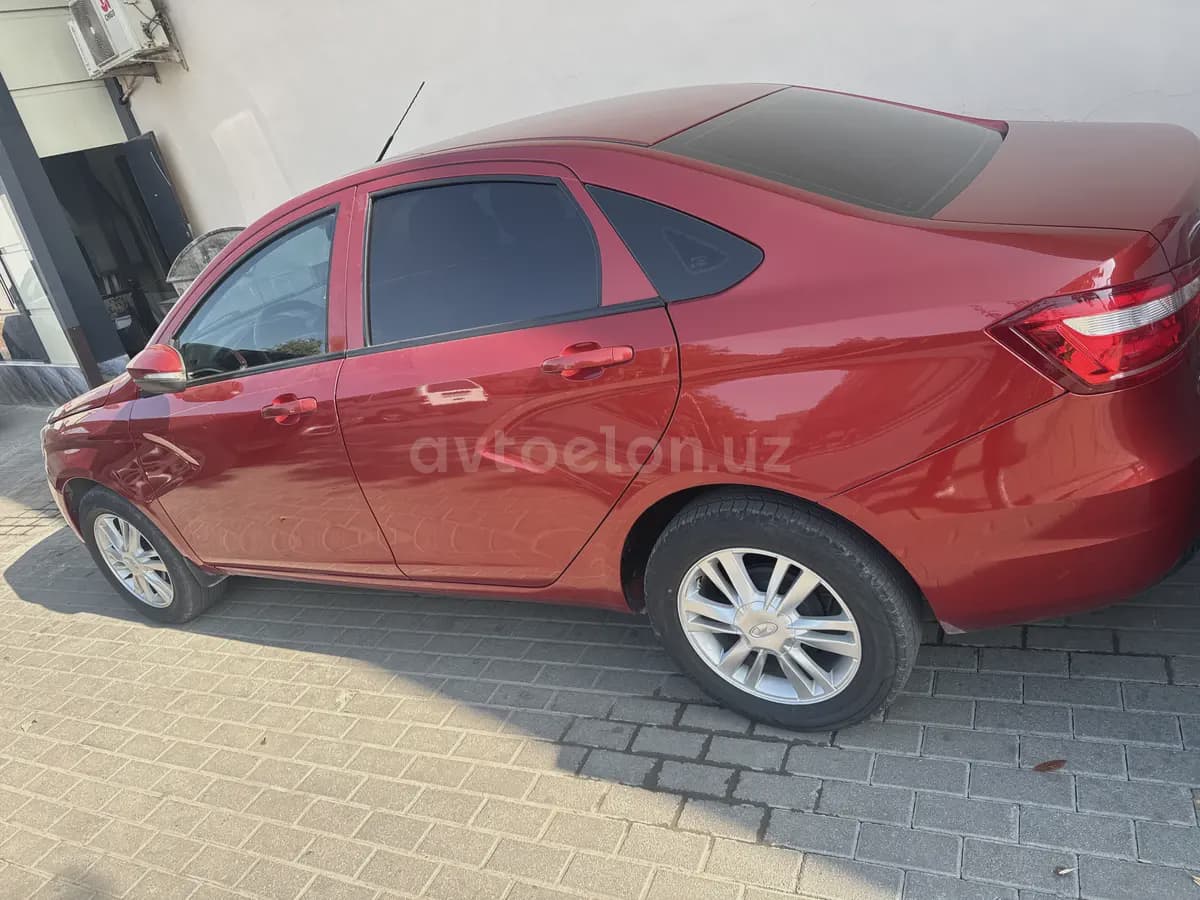 ВАЗ (Lada) Vesta 2017 — 2