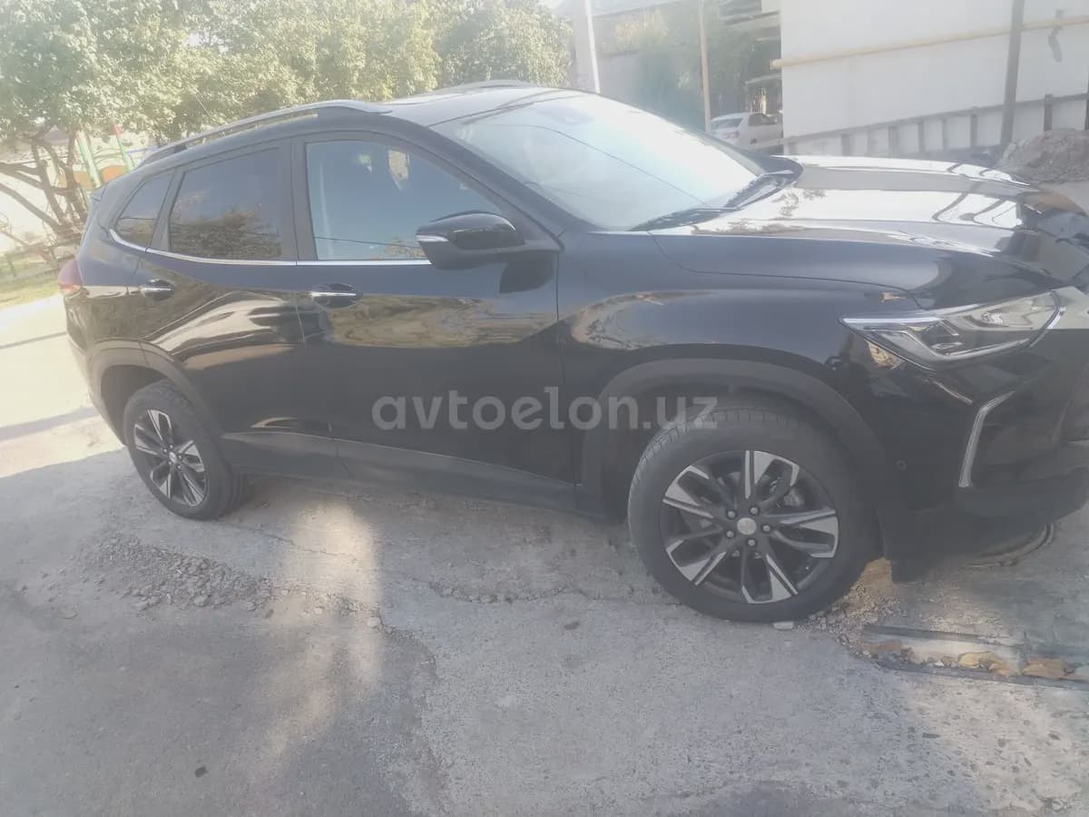 Chevrolet Tracker 2 2025 — 2
