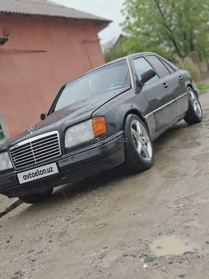Mercedes-Benz A 140 1988 — 2