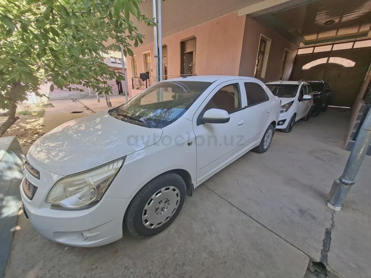Chevrolet Cobalt, 1 позиция 2013 — 4
