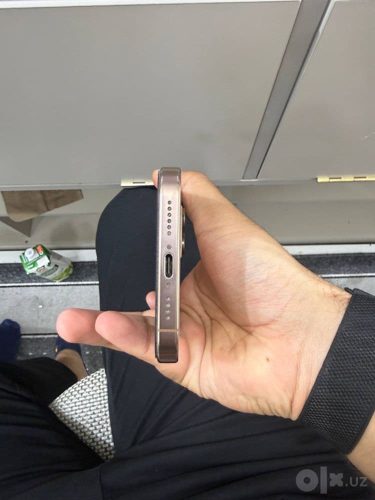 Iphone 16 pro max — 5