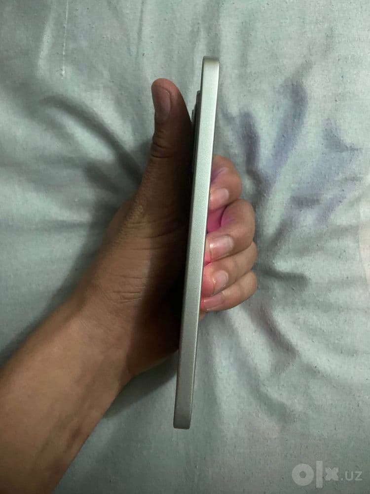 Honor 400 lite 256/8 — 4