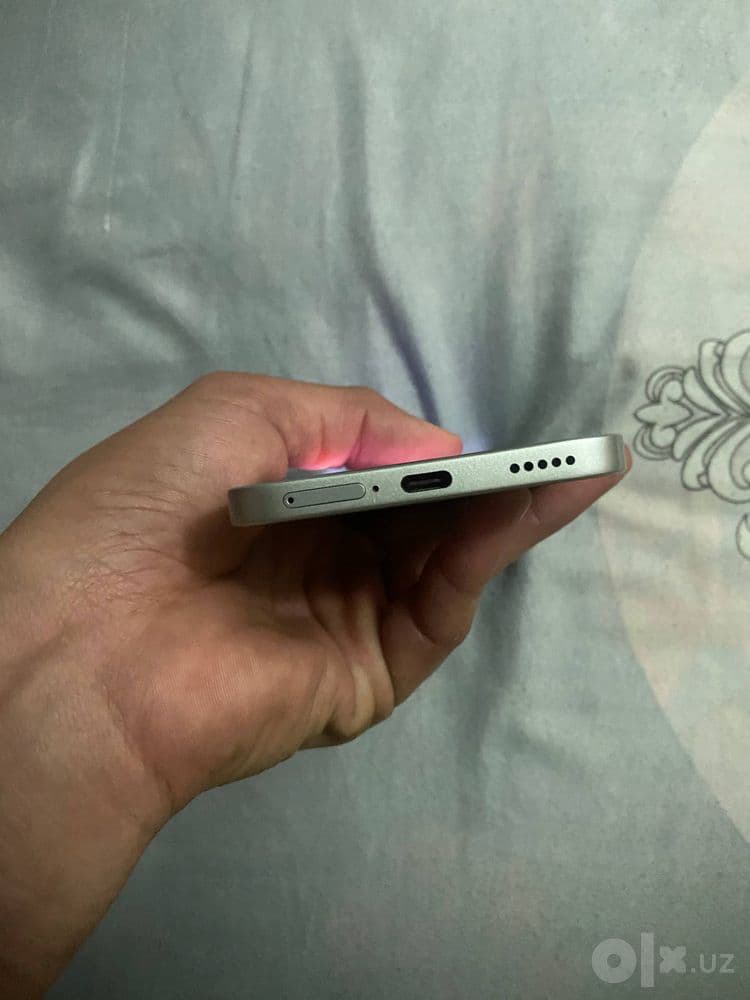 Honor 400 lite 256/8 — 6