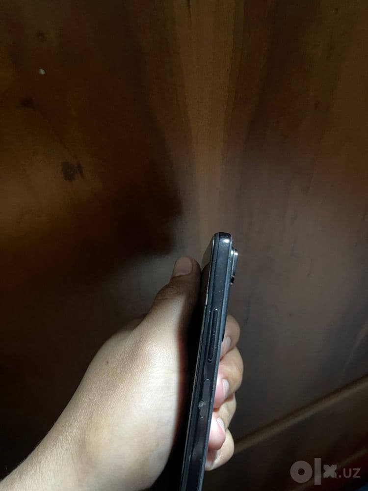 Redmi not 11 s sotiladi
Xotira 64 GB 
Aybi rasmda
Ekran aliwmagan gnat — 1