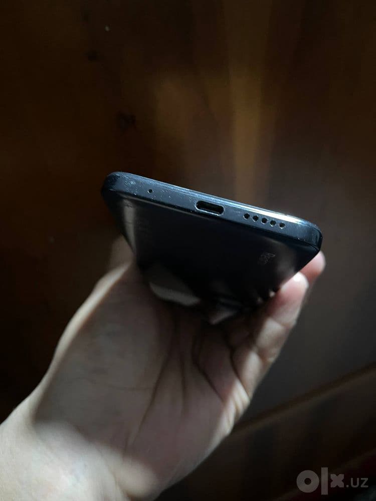 Redmi not 11 s sotiladi
Xotira 64 GB 
Aybi rasmda
Ekran aliwmagan gnat — 3