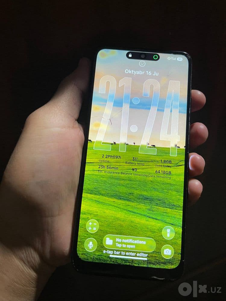 Redmi not 11 s sotiladi
Xotira 64 GB 
Aybi rasmda
Ekran aliwmagan gnat — 5