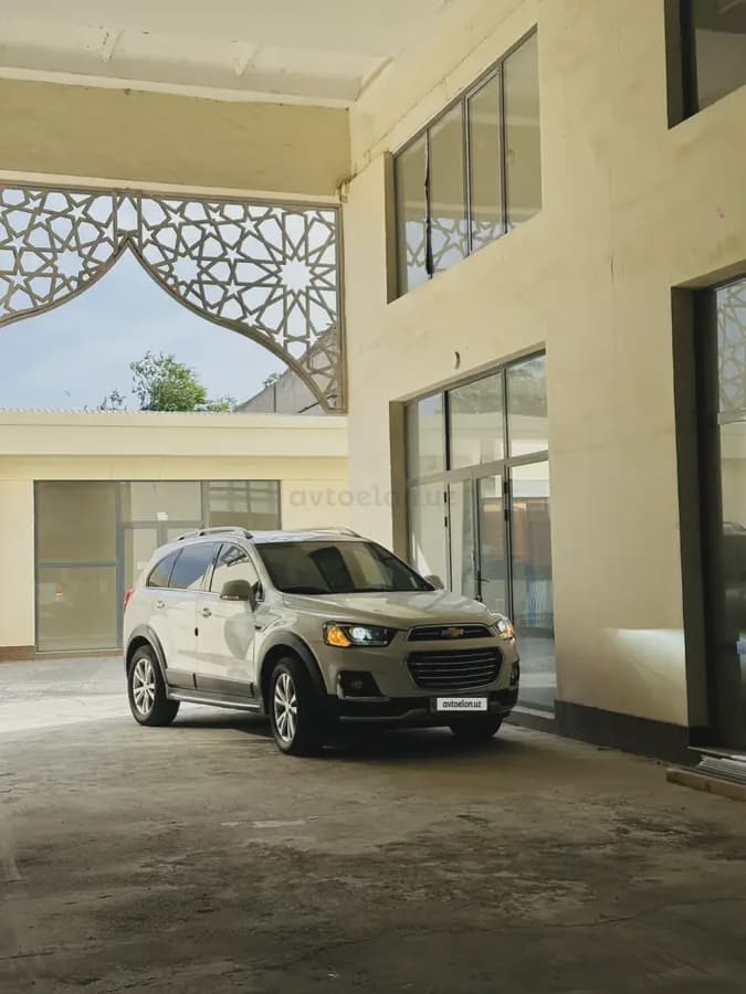 Chevrolet Captiva, 4 позиция 2017 — 3
