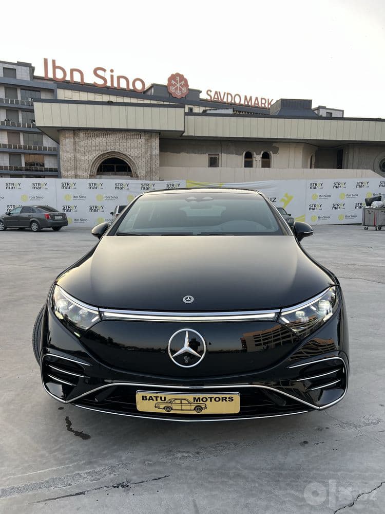 Mercede benz eqs 580 dual motor — 1