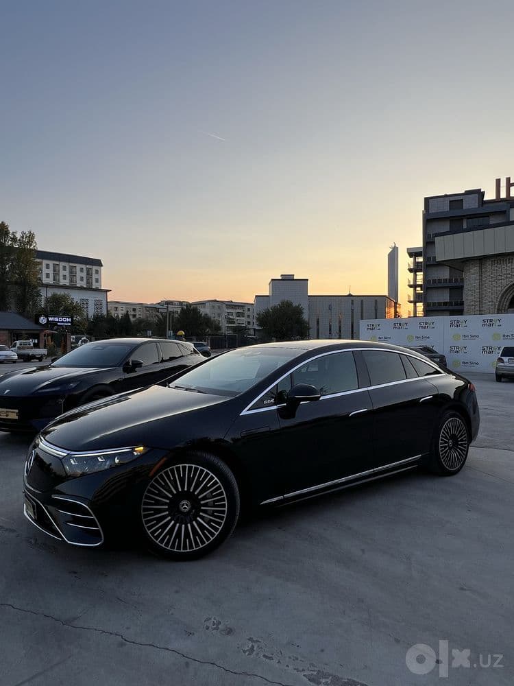 Mercede benz eqs 580 dual motor — 4