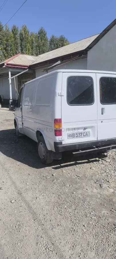 Ford Transit 1991 — 3