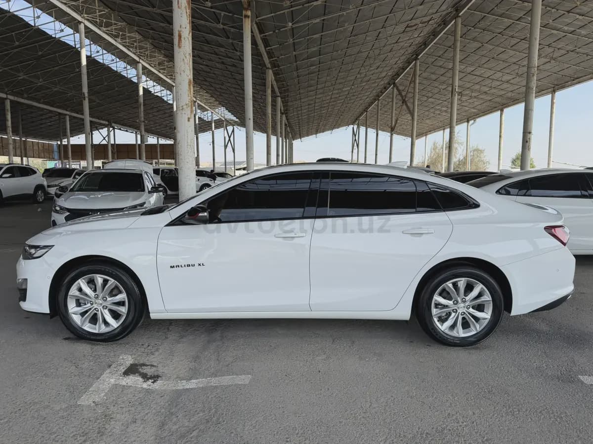 Chevrolet Malibu 2 2024 — 3