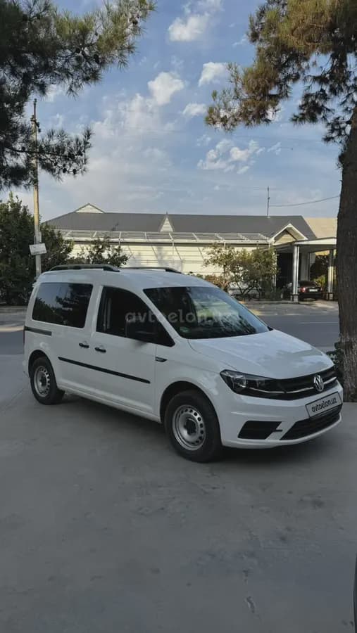 Volkswagen Caddy 2022 — 1