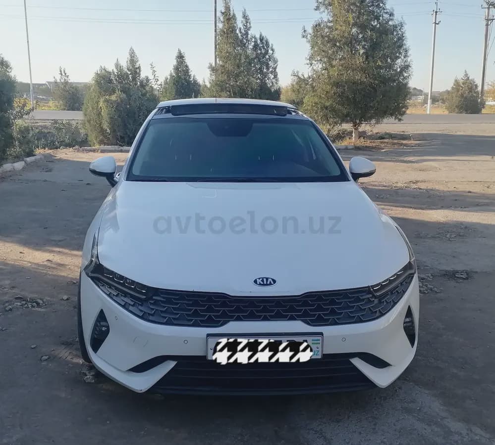 Kia K5 2021 — 1