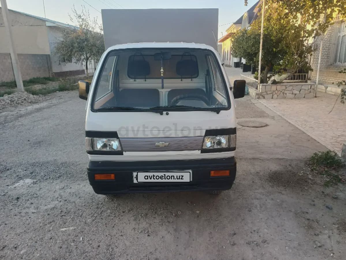 Chevrolet Labo 2017 — 1