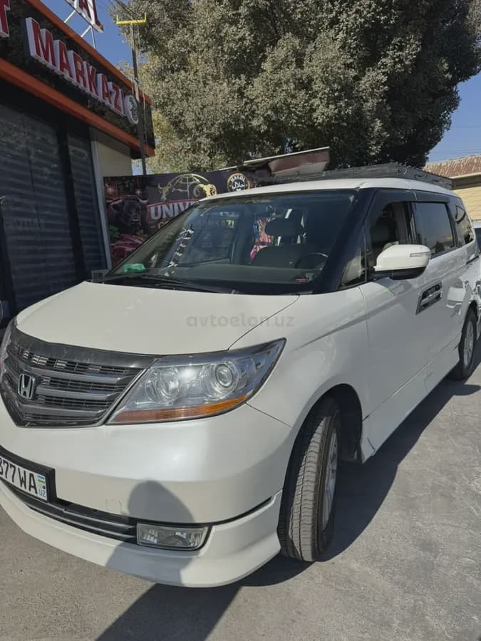 Honda Elysion 2006 — 2