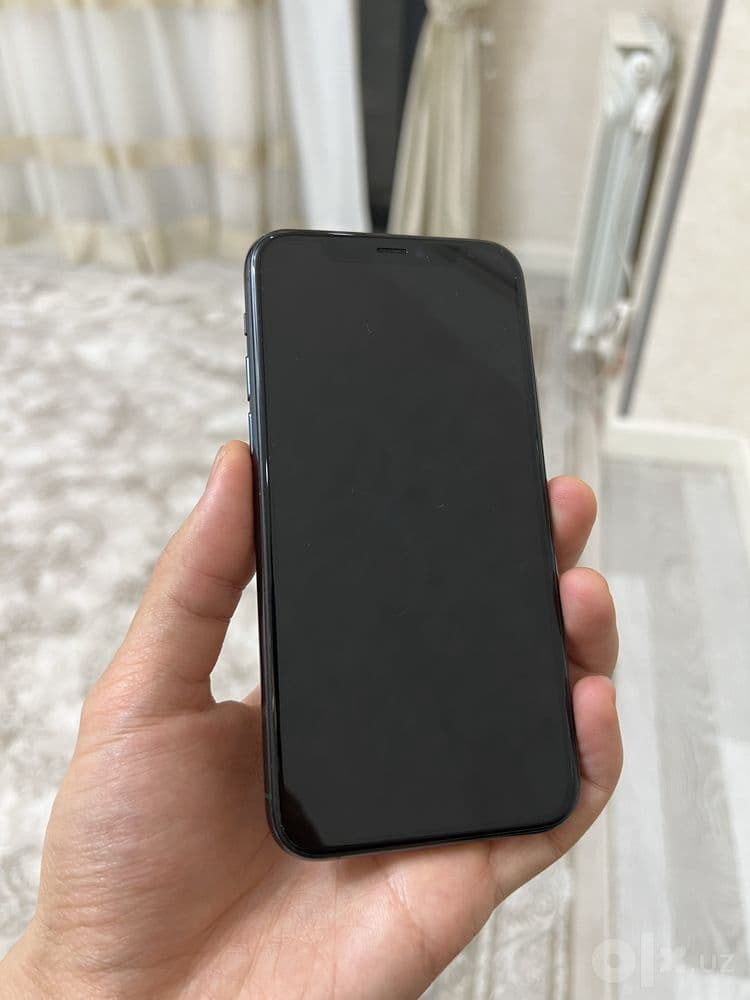 iPhone 11 Pro 256 GB — 2