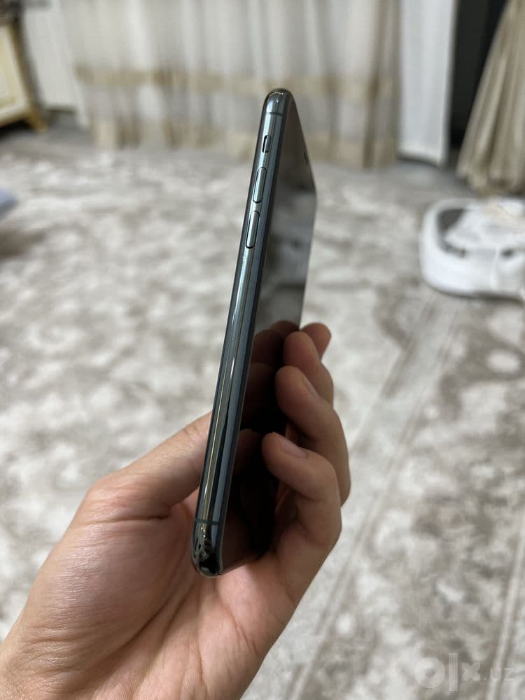 iPhone 11 Pro 256 GB — 3