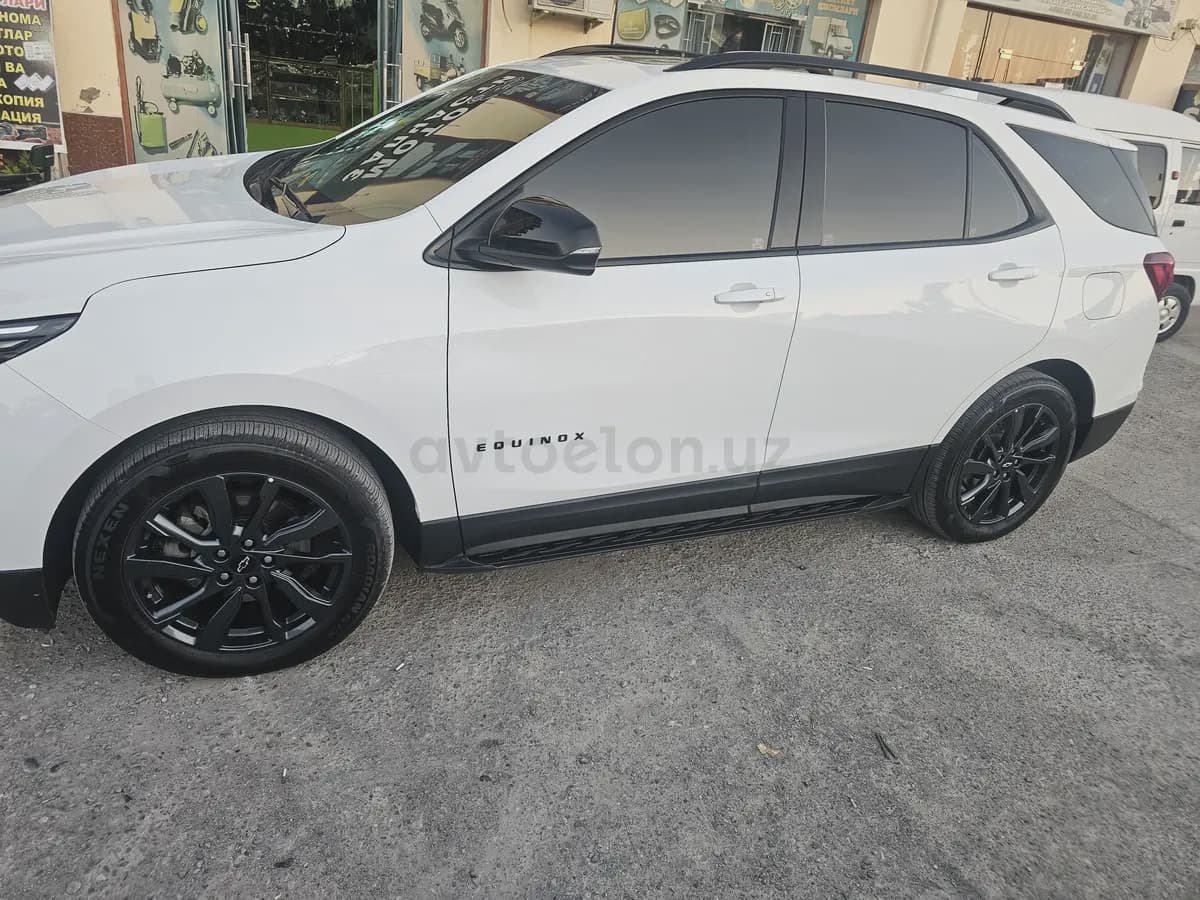 Chevrolet Equinox 2021 — 1