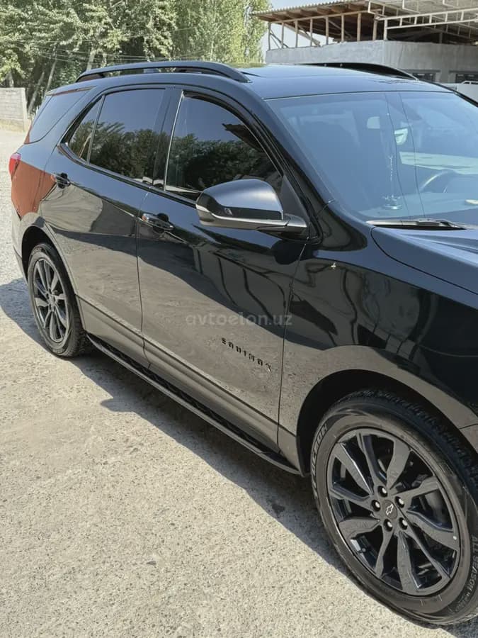 Chevrolet Equinox 2023 — 3