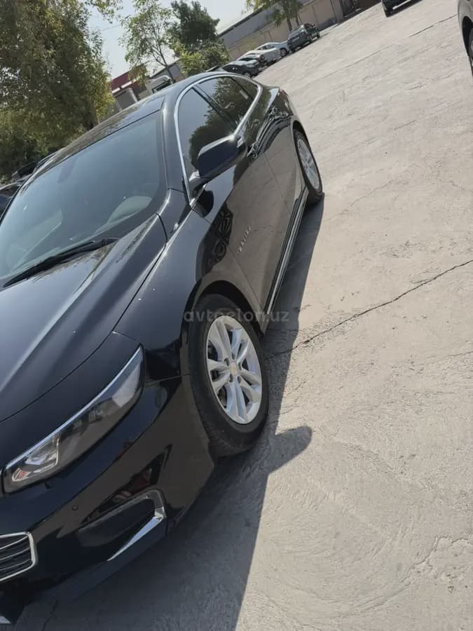 Chevrolet Malibu 2 2018 — 2