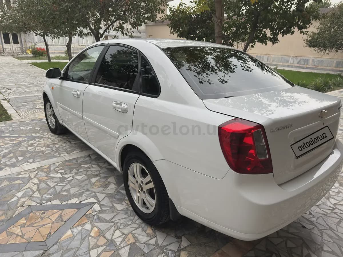 Chevrolet Lacetti, 3 позиция 2013 — 4