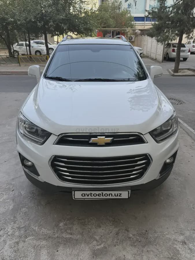 Chevrolet Captiva, 4 позиция 2017 — 2