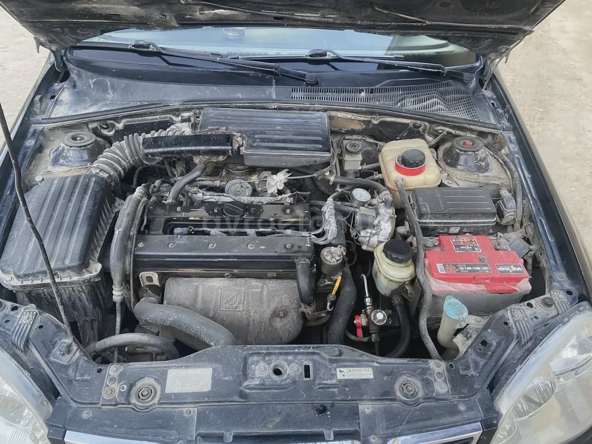 Chevrolet Lacetti, 1 позиция Газ-бензин 2004 — 2