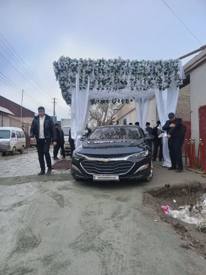 Chevrolet Malibu 2 2020 — 2