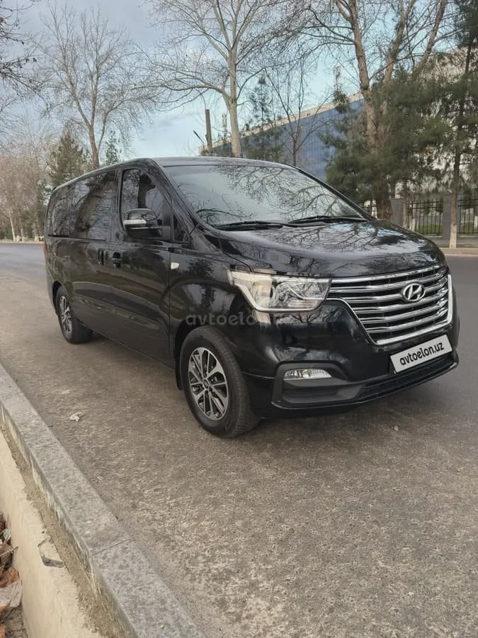 Hyundai Grand Starex 2008 — 2