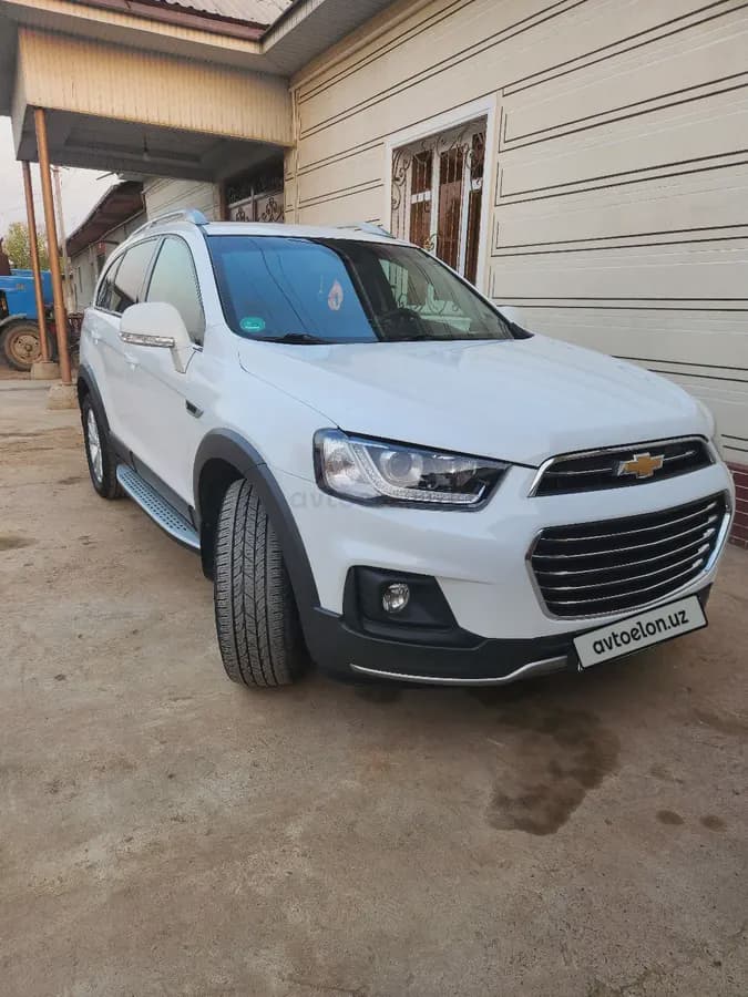 Chevrolet Captiva, 4 позиция 2018 — 2