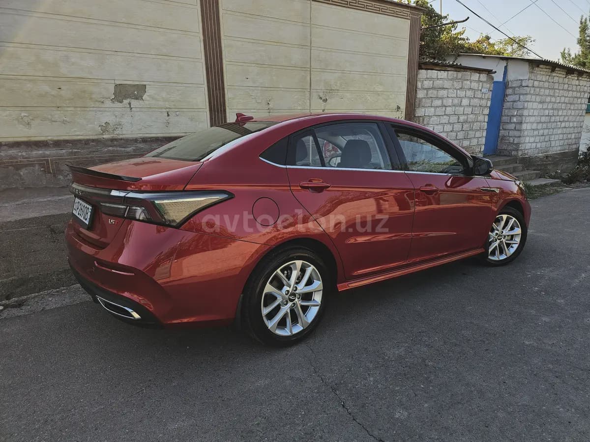 Chery Arrizo 6 Pro 2023 — 4