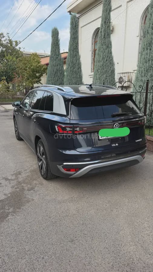 Volkswagen ID.6 2022 — 2