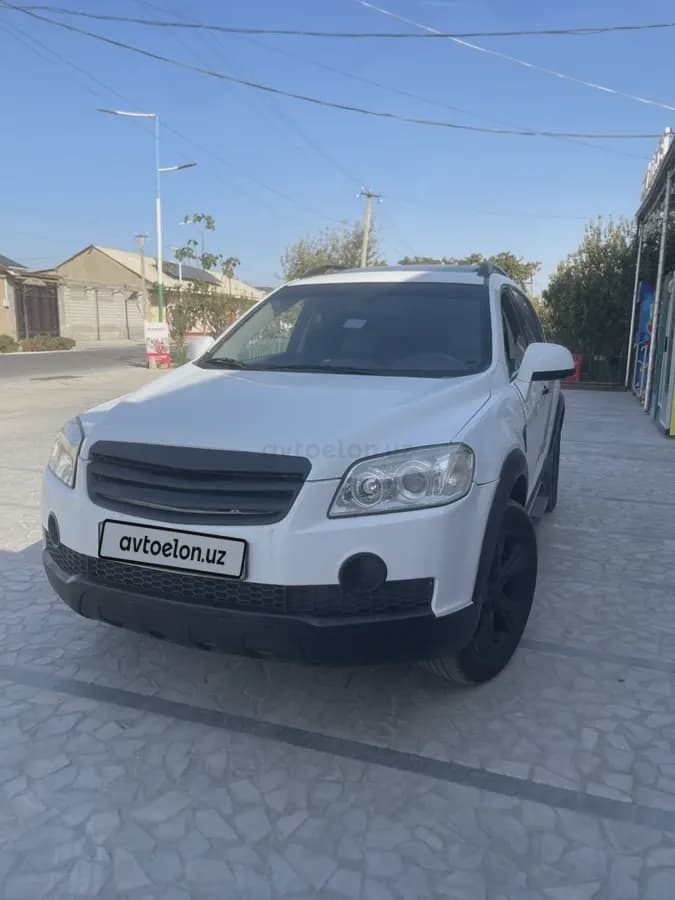 Chevrolet Captiva, 3 позиция 2010 — 2