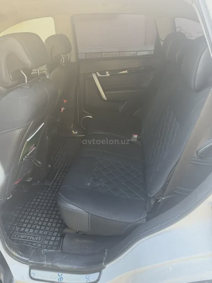 Chevrolet Captiva, 3 позиция 2015 — 2