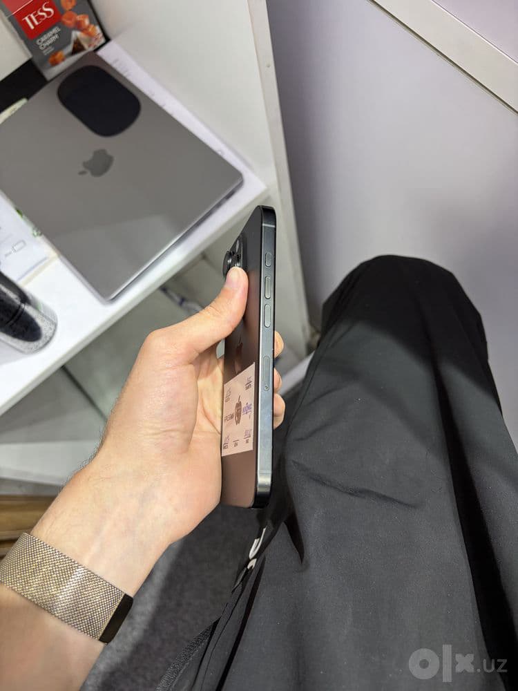 iPhone 16 Pro 256 GB 88% — 5