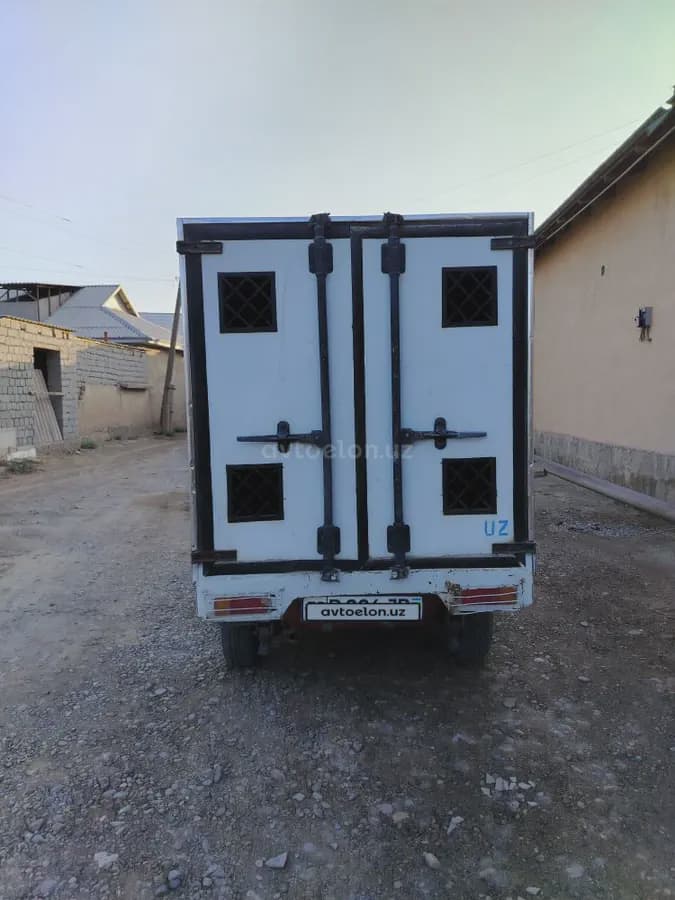 Daewoo Labo 2011 — 3