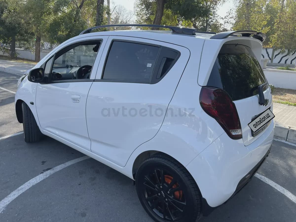 Chevrolet Spark, 4 позиция 2021 — 2