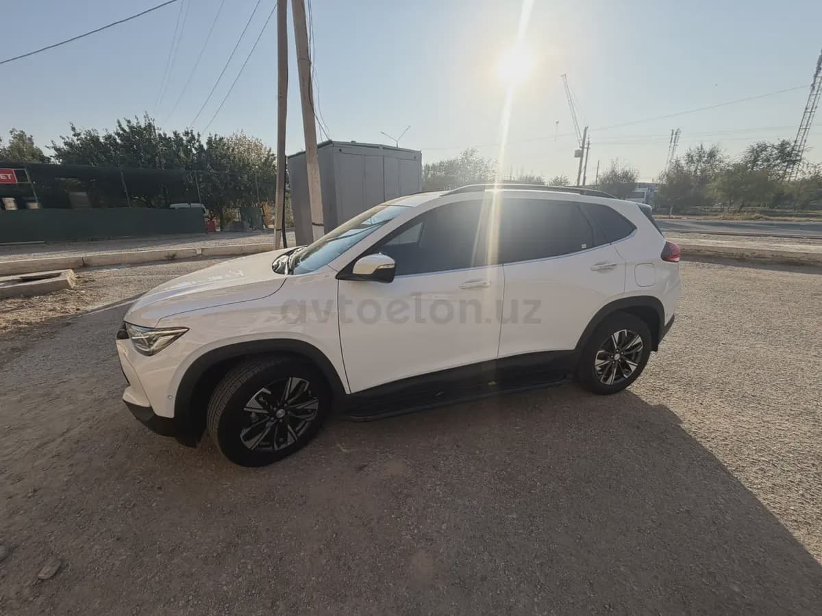 Chevrolet Tracker, 3 позиция 2023 — 3