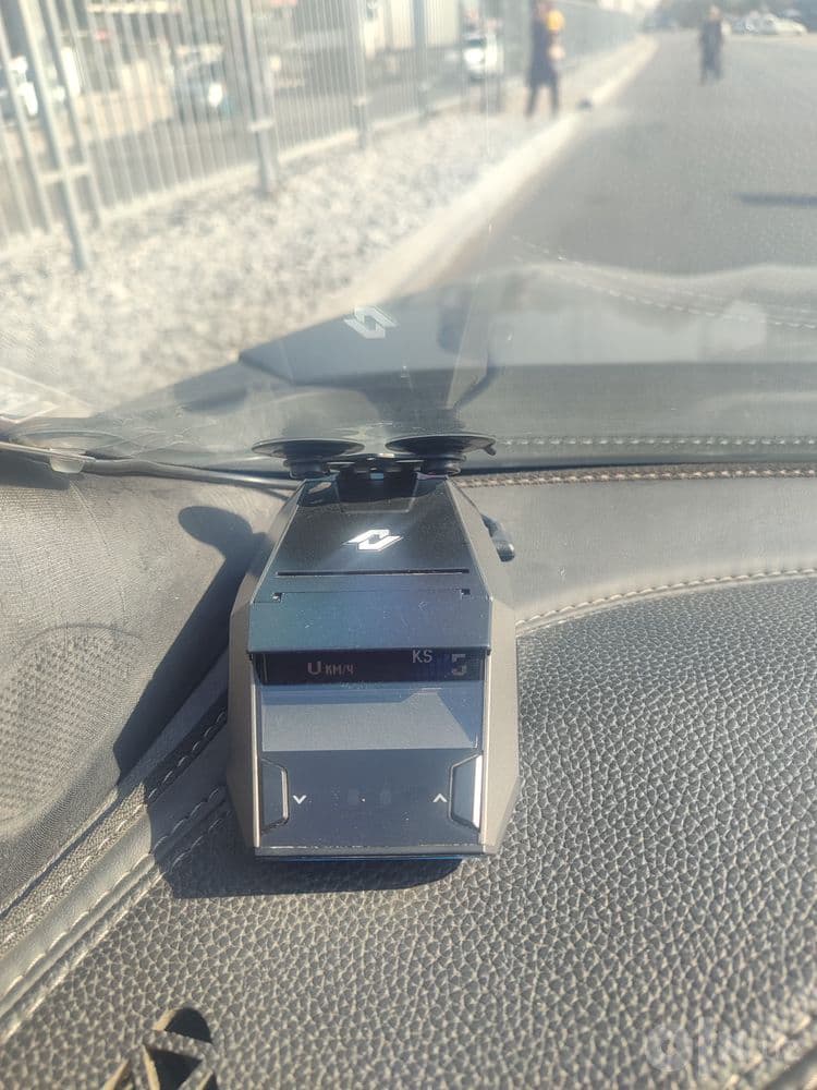 Neoline 8800 uzi WI-FI bor avto yangilash bor — 2
