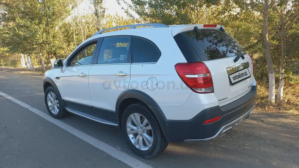 Chevrolet Captiva, 4 позиция 2013 — 1