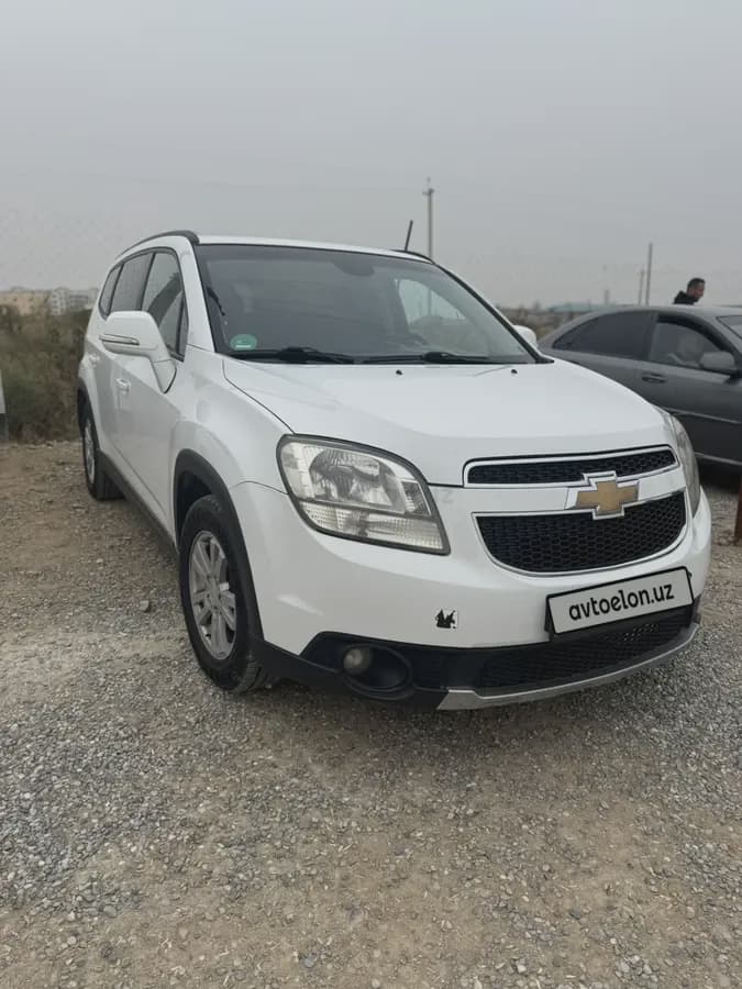 Chevrolet Orlando, 1 позиция 2014 — 2